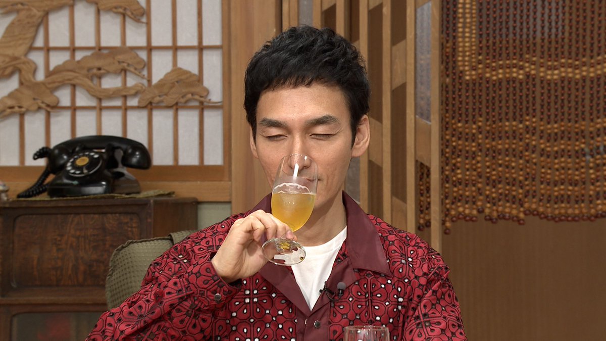 usakame_ytv's tweet image. 次回の #うさかめ は⁉️

【自家製コーラ対決🥤✨】

🐇  #三代目JSOULBROTHERS #山下健二郎 
　　#THERAMPAGE #岩谷翔吾

🐢 #ネイビーズアフロ #みながわ 

果たしてどんなコーラが出来上がるのか必見です🍋

📺8月24日（日）ひる0時35分〰️

#草彅剛 #海原やすよともこ