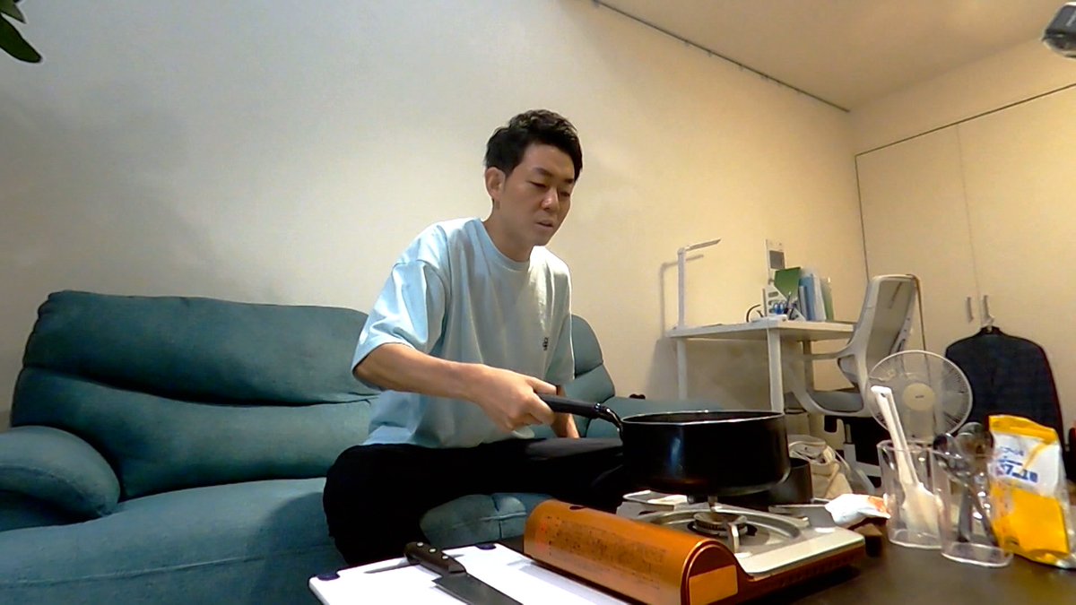 usakame_ytv's tweet image. 次回の #うさかめ は⁉️

【自家製コーラ対決🥤✨】

🐇  #三代目JSOULBROTHERS #山下健二郎 
　　#THERAMPAGE #岩谷翔吾

🐢 #ネイビーズアフロ #みながわ 

果たしてどんなコーラが出来上がるのか必見です🍋

📺8月24日（日）ひる0時35分〰️

#草彅剛 #海原やすよともこ