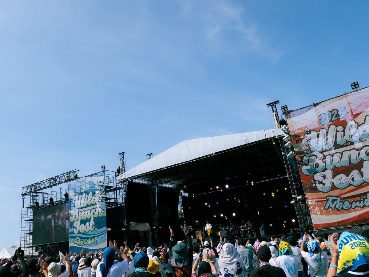 rkndnsts's tweet photo. Thank you!
WILD BUNCH FEST. 2025

離婚伝説
Tube riding🐋

@WildBunchFest 
#ワイバン #wbf #離婚伝説 #RIKON https://t.co/J9nsg5sZlg