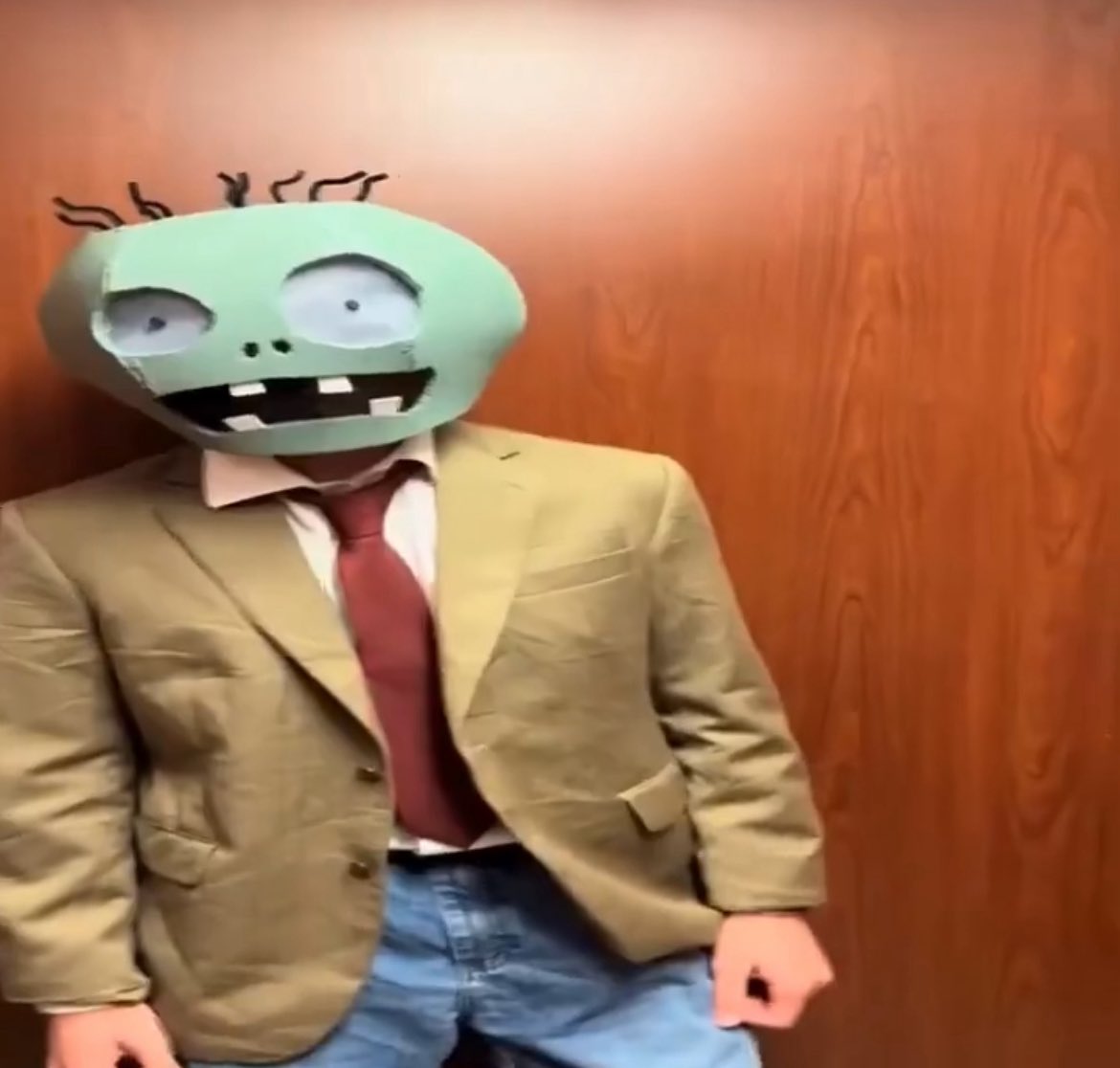 J'ai posé une question sur la conv dev de ma boite, un gars a quitté le groupe direct