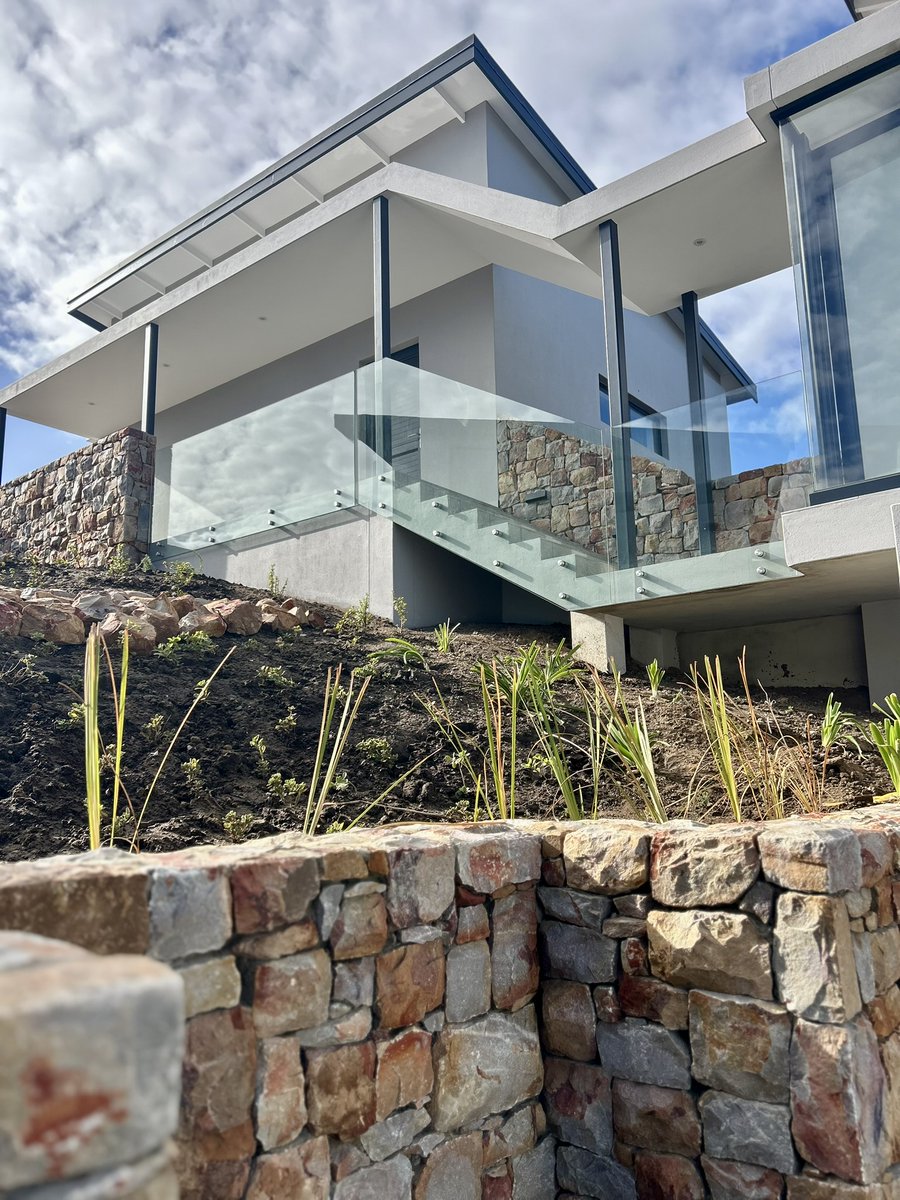 sacapsa's tweet photo. Celebrating women shaping the future of architecture!
“Architecture is not just about buildings, it’s about shaping lives and creating spaces of dignity.
#SACAP #WomenInArchitecture #WomensMonth #SheBuildsTheFuture
1/4 https://t.co/ZSSJRuI8qd