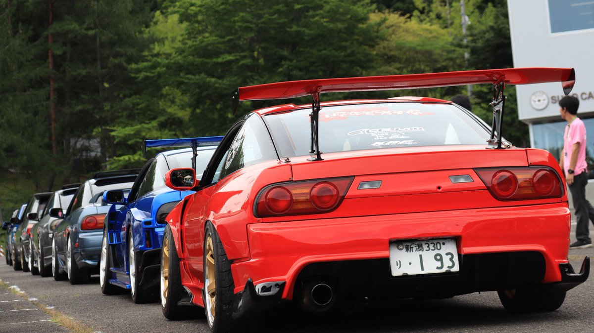 つかれたこうへい 今朝5時に家を出て向日葵の写真を撮ろうと張り切って行ったけど