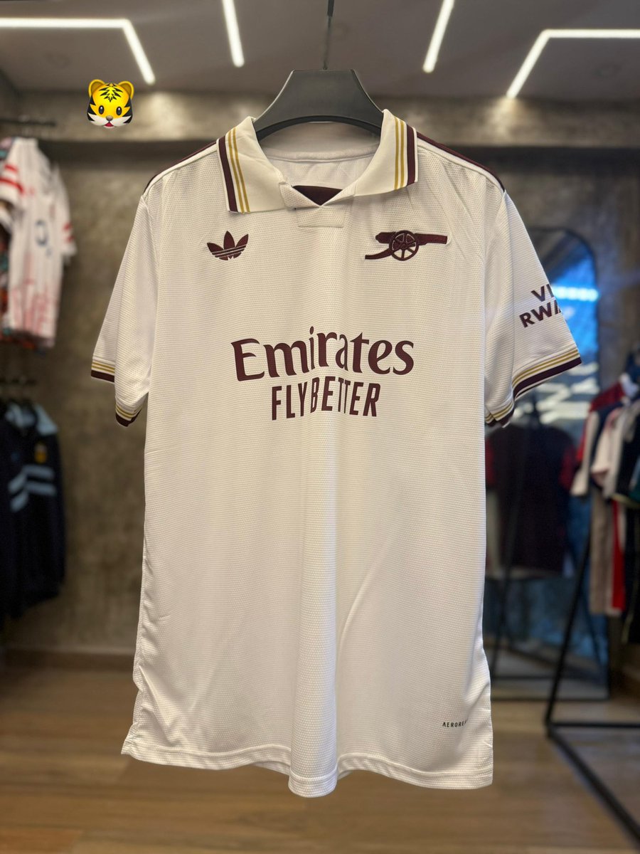 BrickHouseClts's tweet photo. Player Version or Fan Version ?

Tough Choice 🥺

Get either Versions or even Both 😛

Fan Version : 17,000
Player Version : 21,000

Nationwide Delivery 🚚 

I AM IN MY NEW SEASON | Geh Geh | Man of God | Eberechi Eze | Big Kala https://t.co/KodYQXLN7E