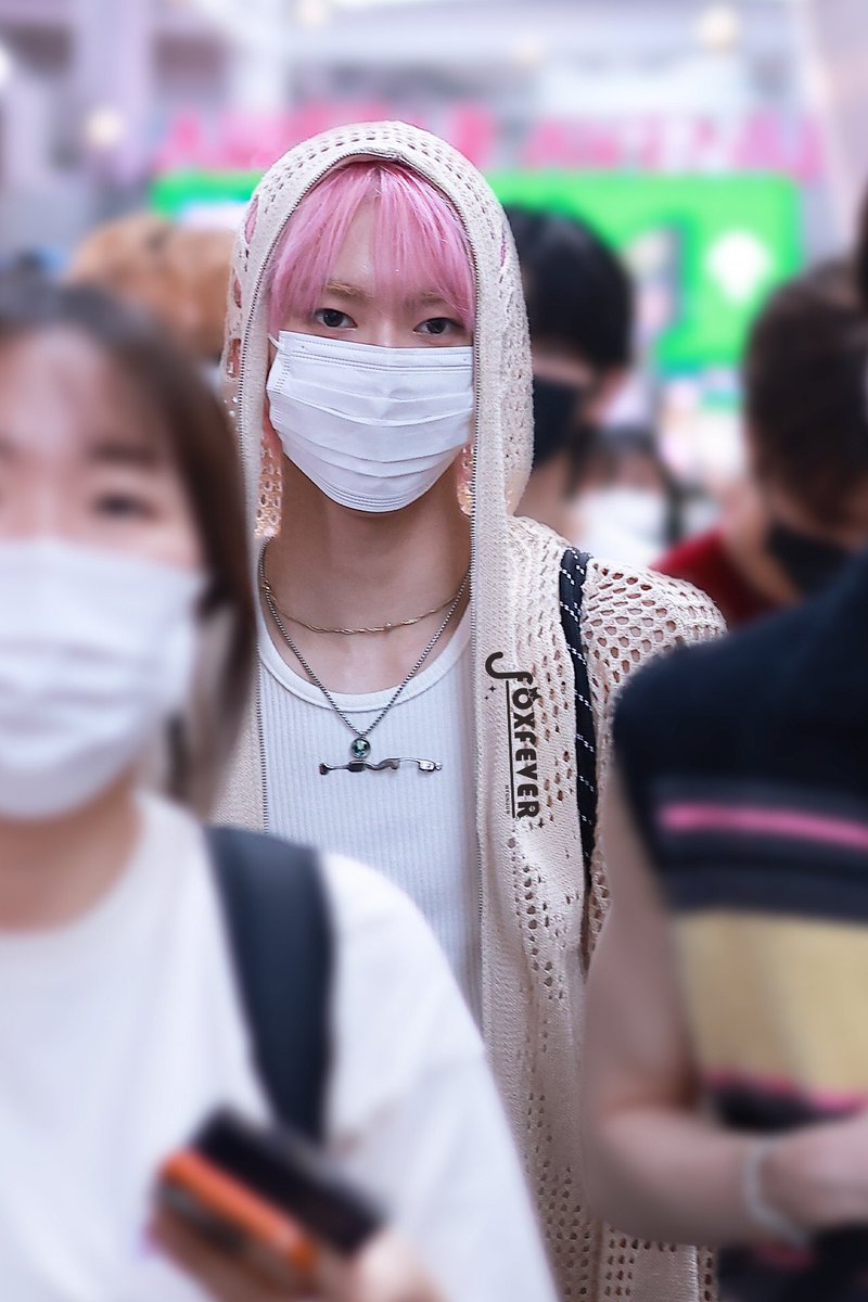 ohyunjunx's tweet photo. Ke Macau dulu by https://t.co/SWKhDi9GGB