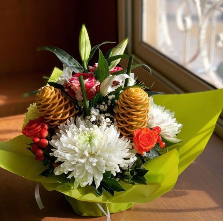 petale_le's tweet photo. It's Friday 😍❤️

Nous livrons vos émotions sous une note florale. +228 99216512
#fleur #bouquet #Tgtwittos https://t.co/rjFniAzSqt