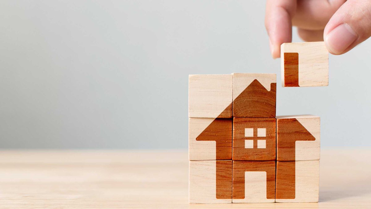 Prime London transaction volumes fall as sales market struggles 

ow.ly/1rWj50WK52u