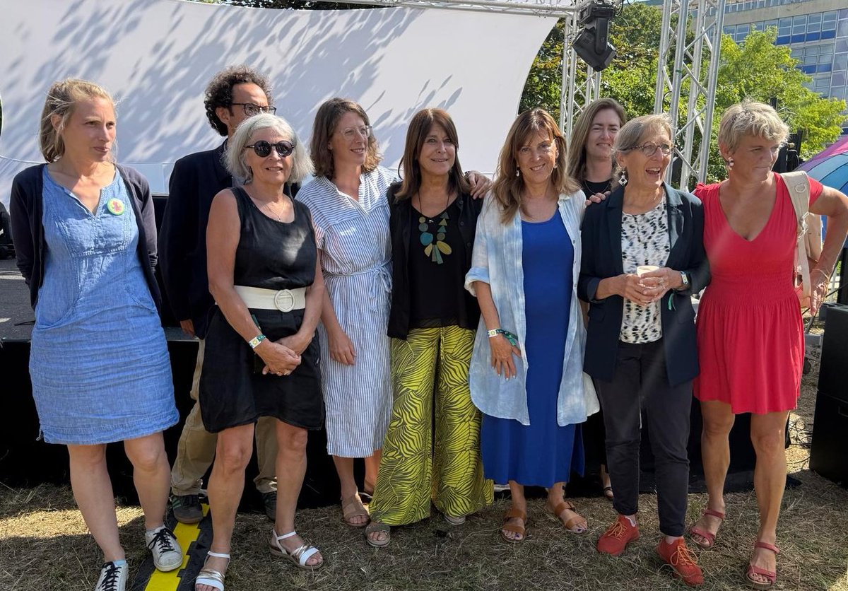 🌻 Aux Journées d'Été des Écologistes, un atelier fort sur la lutte contre les pollutions environnementales au travail.

Avec les élu.e.s, syndicalistes et universitaires, nous avons rappelé que la santé commence au travail, et qu'aucune rentabilité ne vaut une vie humaine.