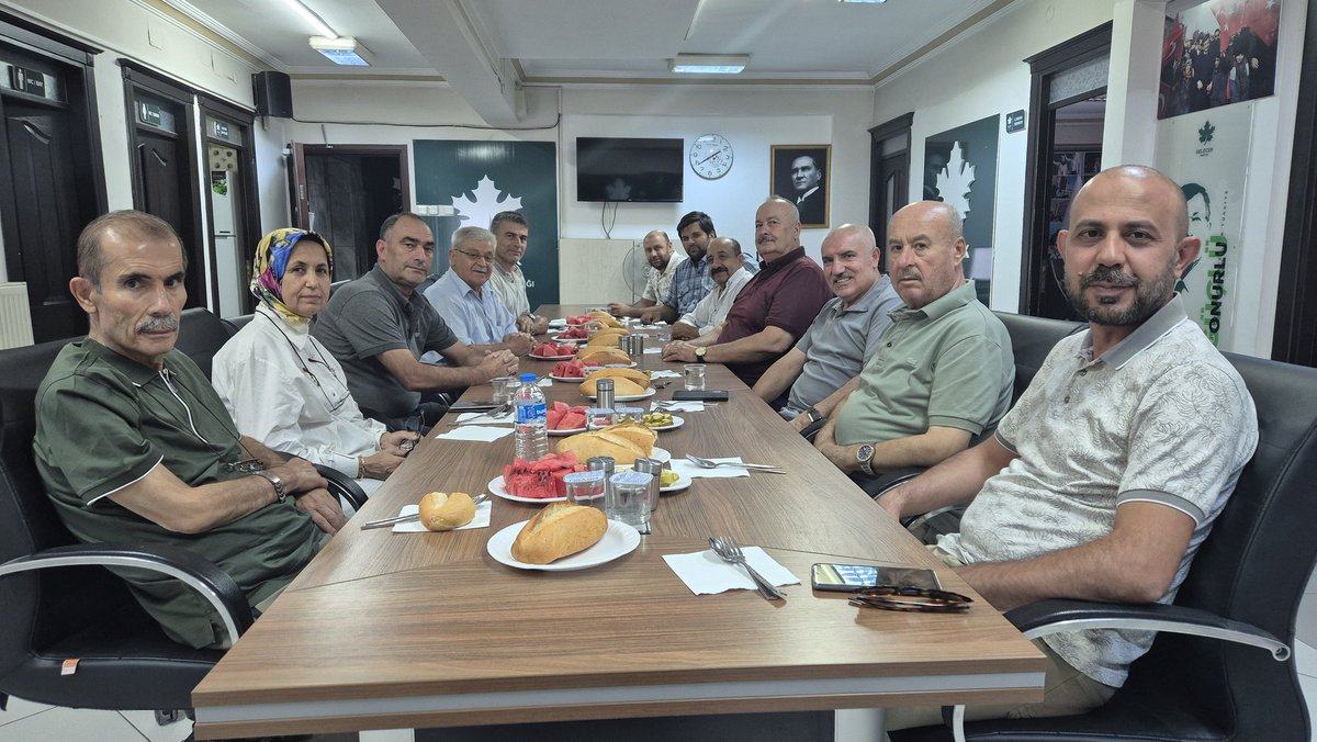 AHMET ARSLAN (@ahmetarslan42) on Twitter photo Cuma sohbetlerimize devam ediyoruz.
Hayırlı Cumalar. Cuma sohbetlerimize devam ediyoruz.
Hayırlı Cumalar.