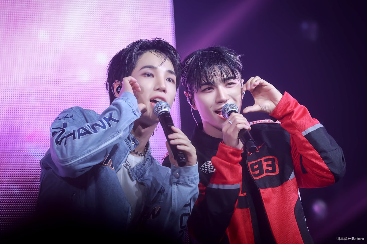 Batoro_0327's tweet photo. 240428 [THE FLAG：A TO V] IN SEOUL 막콘  

마요네즈 좋아~😍

#VANNER #배너 
#태환 #이태환 #성국 #박성국 
#TAEHWAN #SUNGKOOK https://t.co/pdMs8HXUIy