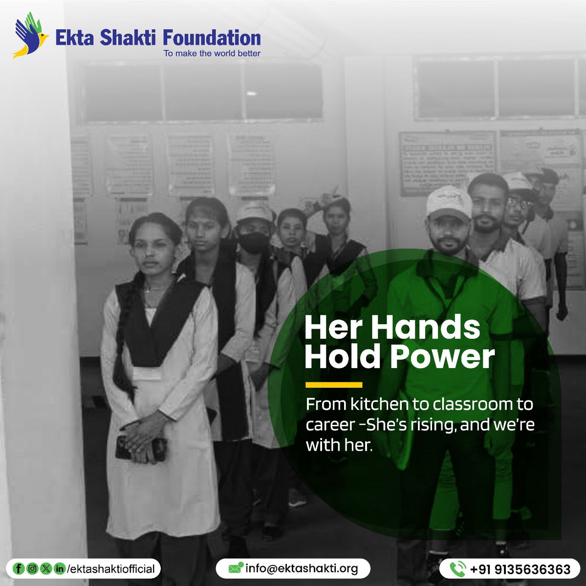 ekta_shakti's tweet photo. Her hands hold power from kitchen to classroom to career - She's rising,  and we are with her. 

#skilldevelopment #ddugky #womenempowerment #selfdependent https://t.co/mxhhajuK8a