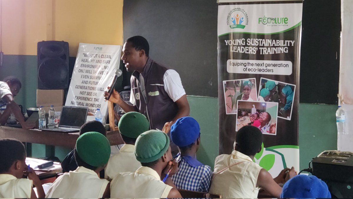 ecogreenorgng's tweet photo. ✅ 105 students immersed themselves in green education and sustainability concepts.
✅ Hands-on recycling &amp; upcycling workshops showed how waste plastics and fabrics can be transformed into valuable products.
✅ Career mentorship sessions opened doors to eco-focused futures. https://t.co/I0PPNphkSX