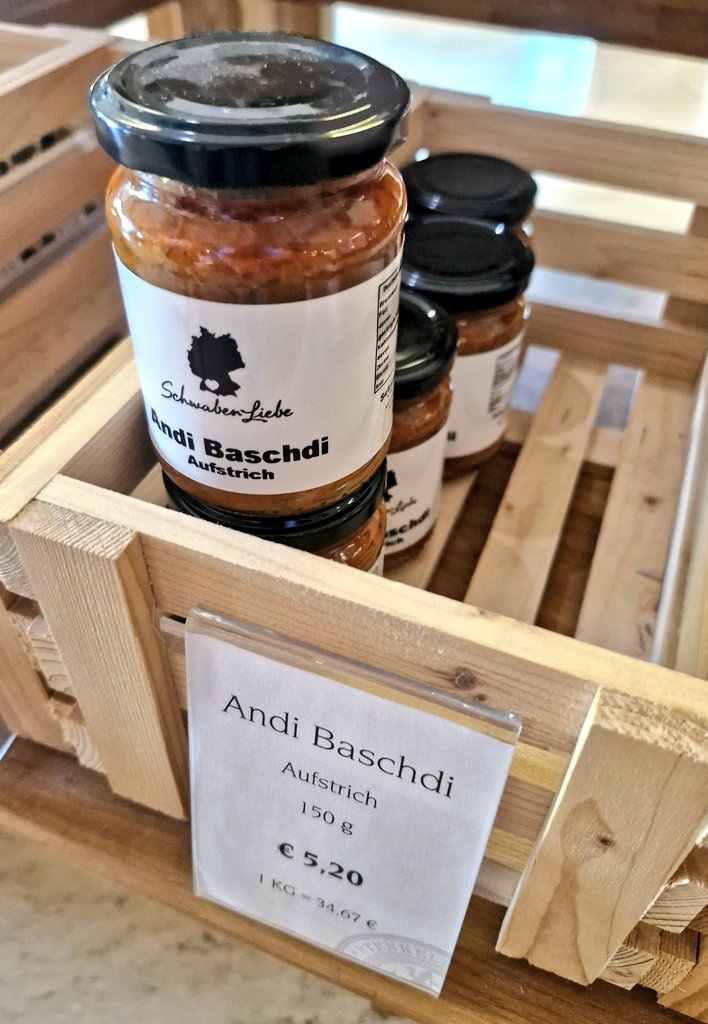 Und die Leute fragen immer, warum ich Schwaben planieren und Stuttgart als Stausee fluten will.