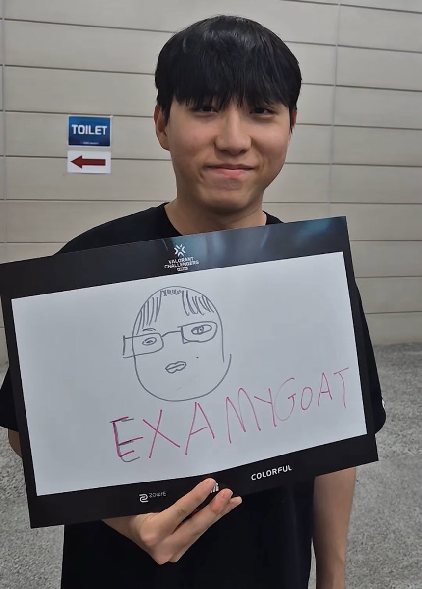 rururubbing's tweet image. #BuZz #exa