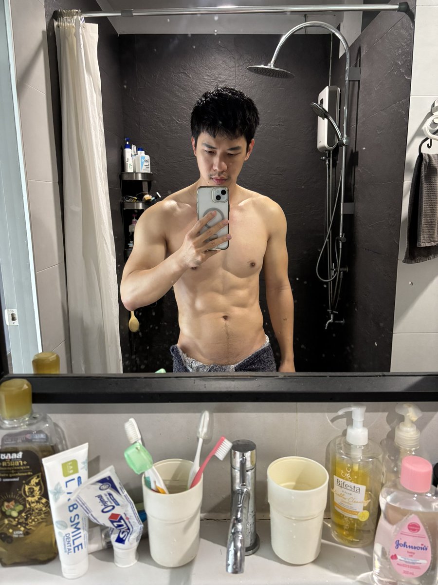 Wanitchapong_s (@wanitchapongs) on Twitter photo 