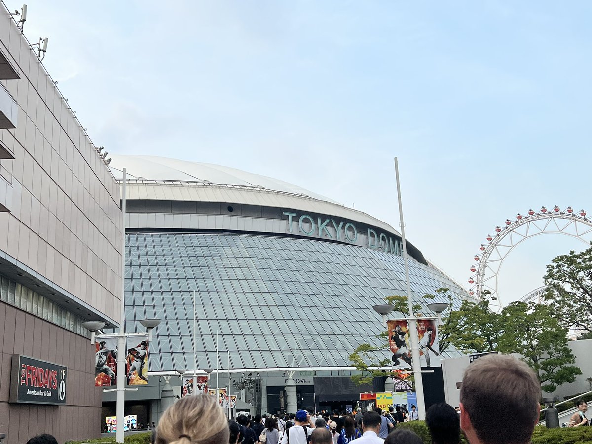 とまち tweet media