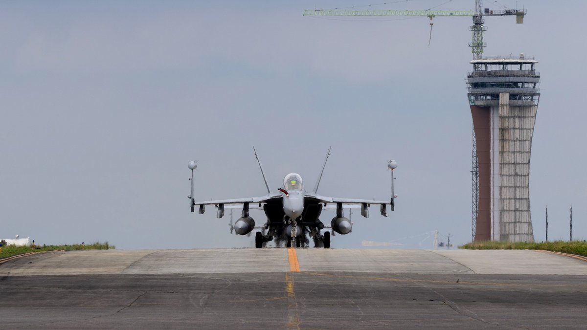 Defence Australia tweet media