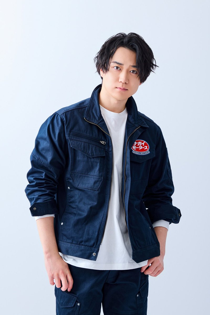 【キャストビジュアル解禁③】

はしみや（橋宮恭平）役：#早川維織
ハリザキ（針咲真司）役：#田中晃平

🔗公式HP
furiko-stage.com

🎫チケット発売中！
チケットぴあ
w.pia.jp/t/furiko/
ローソンチケット
l-tike.com/st1/akn0pe5alq…
イープラス
eplus.jp/furiko-stage/

#ABCZ