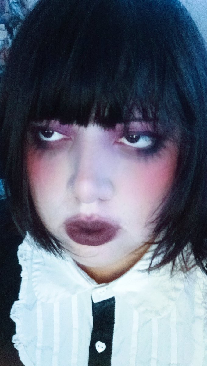 shadowdollcutie's tweet photo. ⁠☆ 20's| she/they | bi ⁠☆

♡ I like drawing, fashion, makeup, nitendo games 

⁠๑ pokemon, twisted wonderland, black butler, sanrio

✿ Alternative/soft/doll aesthetic 

#promotwt #dolltwt #alternative #moot #nitendo #egirl https://t.co/61TJxMXHjQ