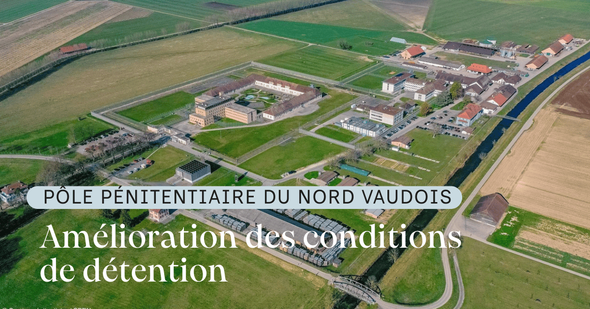 EtatdeVaud's tweet photo. [DÉTENTION] Le Conseil d'État prend des mesures urgentes pour limiter la durée de détention dans les zones carcérales de police. Une structure modulaire de 60 places est à l’étude sur le site du Pôle #pénitentiaire du Nord vaudois à Orbe
#Vaud #CEVD 

🔗 https://t.co/G62AqbSne9 https://t.co/U0dEAj1bkl