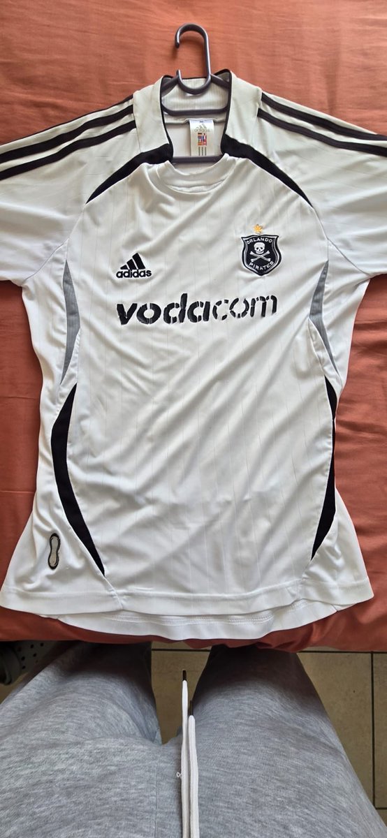 marvesto7's tweet photo. @GugulethuBranch @orlandopirates @adidasZA Still have it🔥🔥 https://t.co/1hwIDV0w46