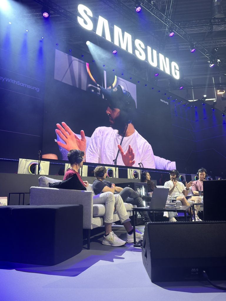 Sam Steffanina (@samsteffanina) on Twitter photo great to see <a href="/zen_wilder/">Zen Wilder</a> representing web3 gaming on Samsung mainstage + twitch
we’re making progress 🤝 <a href="/WilderWorld/">Wilder World @ Gamescom</a> great to see <a href="/zen_wilder/">Zen Wilder</a> representing web3 gaming on Samsung mainstage + twitch
we’re making progress 🤝 <a href="/WilderWorld/">Wilder World @ Gamescom</a>