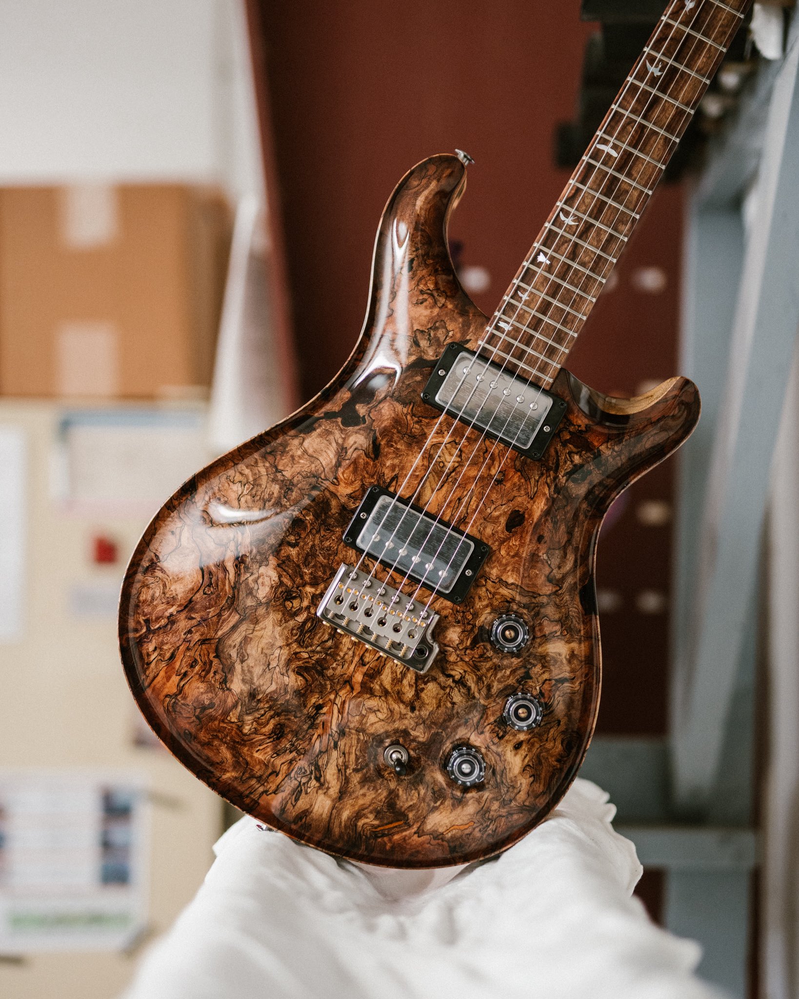 わ*ん様 PRS 旧CE22 '95年製　ボディ木部クラック、エスカッション割れ わ*ん様 PRS 旧CE22 '95年製 ボディ木部クラック