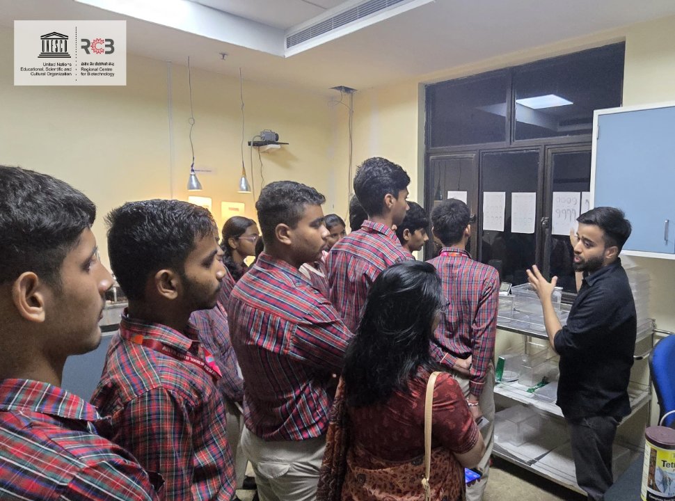 RCB (@unescorcb) on Twitter photo We hosted students from three different DAV Public Schools of Gurugram yesterday.
Dr Prashant Pawar <a href="/prashant_pawar/">Prashant Mohan Pawar</a> and Dr Rajender Motiani <a href="/MotianiRaj1/">Rajender Motiani</a>'s labs conducted engaging sessions and introduced them to the world and plant and animal biotechnology. (1/4)
#unescorcb We hosted students from three different DAV Public Schools of Gurugram yesterday.
Dr Prashant Pawar <a href="/prashant_pawar/">Prashant Mohan Pawar</a> and Dr Rajender Motiani <a href="/MotianiRaj1/">Rajender Motiani</a>'s labs conducted engaging sessions and introduced them to the world and plant and animal biotechnology. (1/4)
#unescorcb