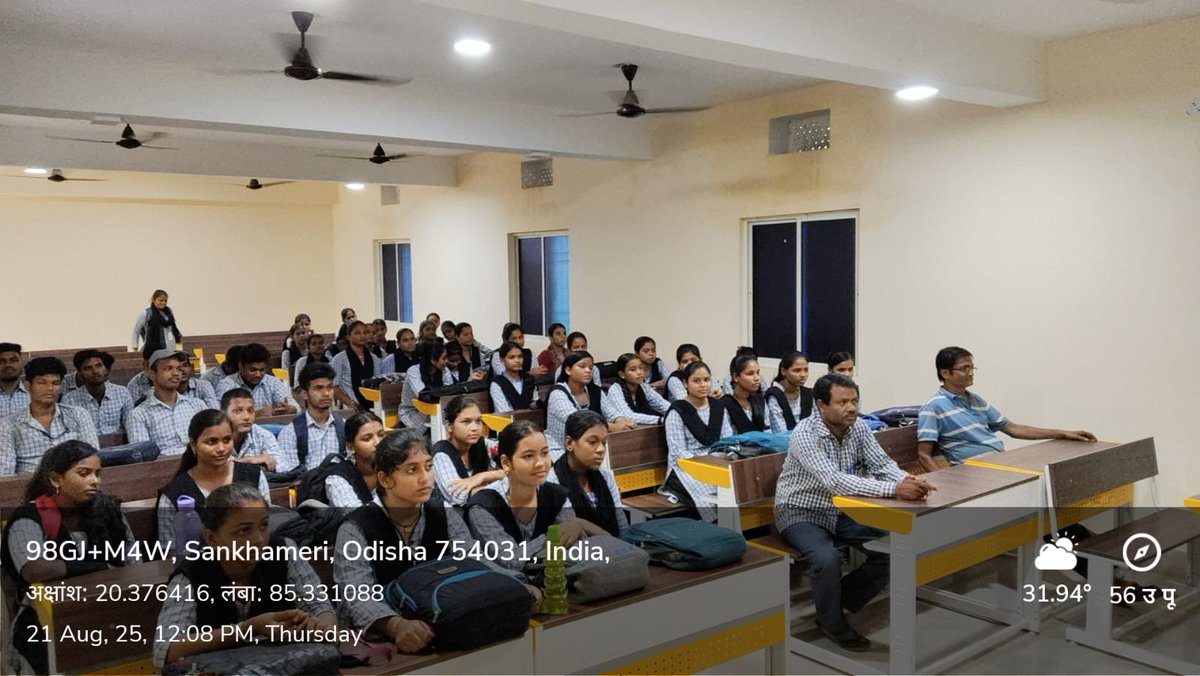 deoc_cuttack's tweet photo. Snakebite Awareness in Action!   DDMA Cuttack, with support from OSDMA, conducted Snakebite Awareness Programs across multiple colleges in Cuttack District. Empowering youth with life-saving knowledge on prevention, first aid &amp; preparedness. https://t.co/bVh9CLo3v7