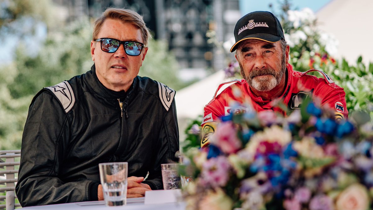 F1's tweet photo. Legends from F1's past 🤩✨

A roundtable like no other, bringing together Mika Hakkinen, Mario Andretti, Nigel Mansell, Alain Prost, Sir Jackie Stewart, Emerson Fittipaldi and Jacques Villeneuve 🙌

#F1 https://t.co/fKCBP8fbpO