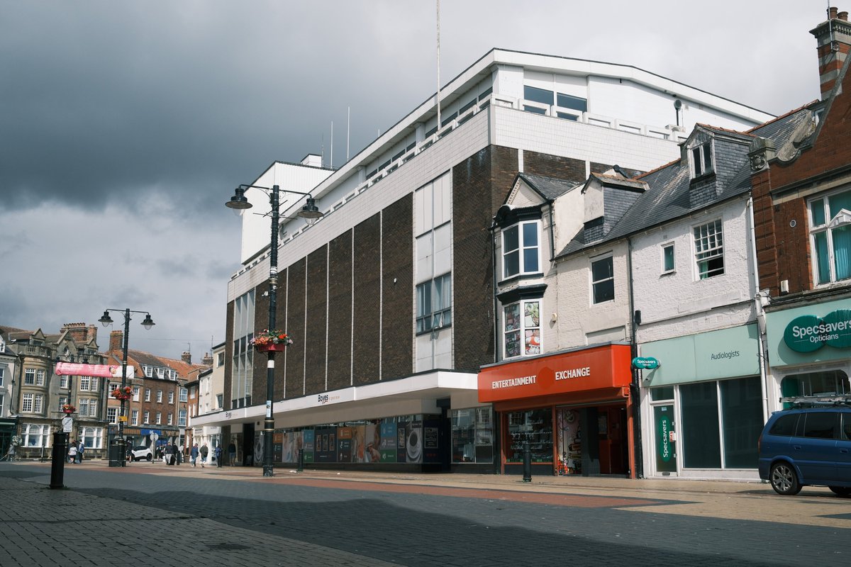 Robert Walton tweet media