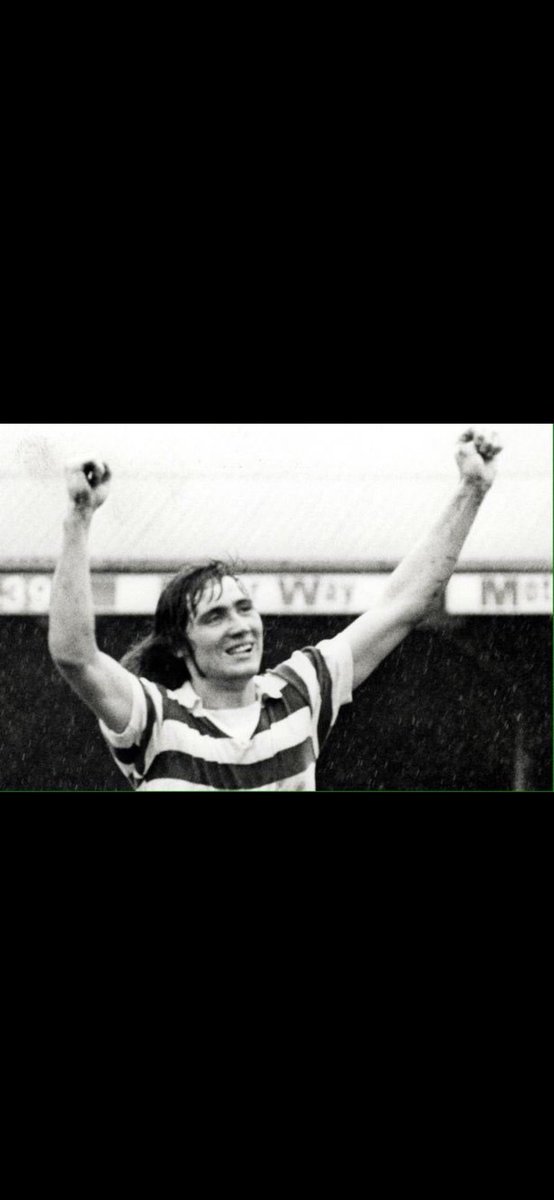 StuartJKane's tweet photo. Wishing you all a very Happy Friday!
Whatever you do have a good one.
As always hereโs a few photos of Robin Friday.
#robinfriday #cardiffcity #bluebirds #readingfc #royals #biscuitmen #hayes https://t.co/QByjVqhbvw