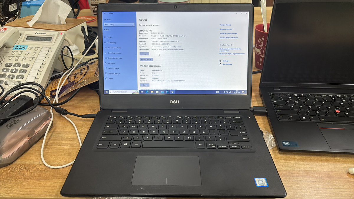 aatiaraaaaa's tweet photo. #WTS Guys aku jual laptop kantor nih merk DELL.
Type detail ada digambar yaa.
Laptop + charger only yaa.
Harga Rp2jt (open nego)
#juallaptop jual laptop wts wtb laptop dell jual murah bekas ina https://t.co/UPMIHta26F