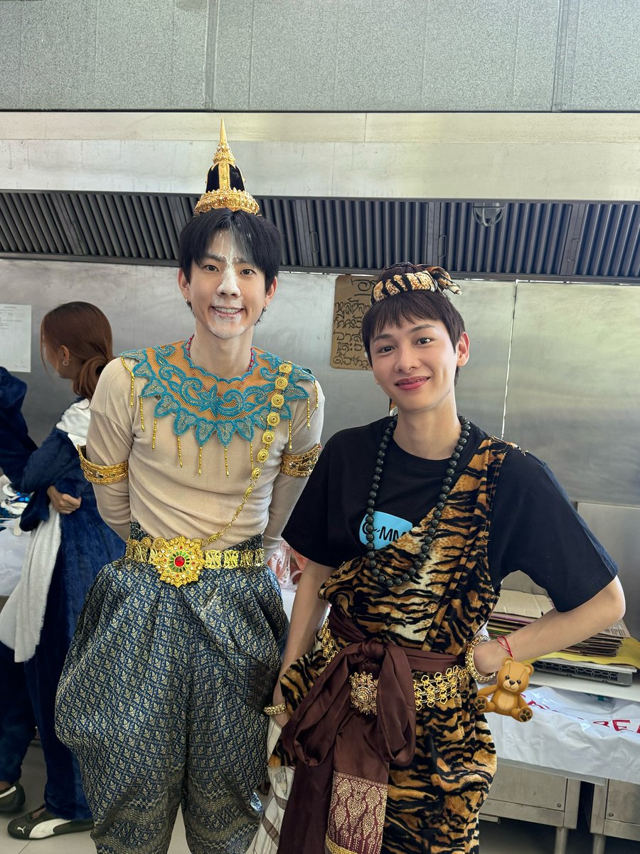 ThirdMeans's tweet photo. ��� sammy_3008

😊

#GMMTVOuting2025
#กันอรรถพันธ์ #ออฟกัน
OFFGUN OUTING FIN VERR https://t.co/lBWdtB2qip