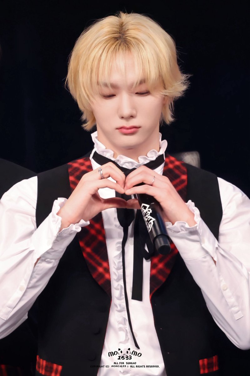 MOMO.1633 tweet media