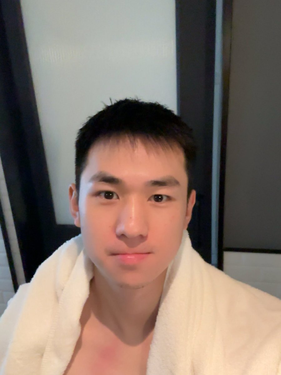 Elliot_nie tweet media