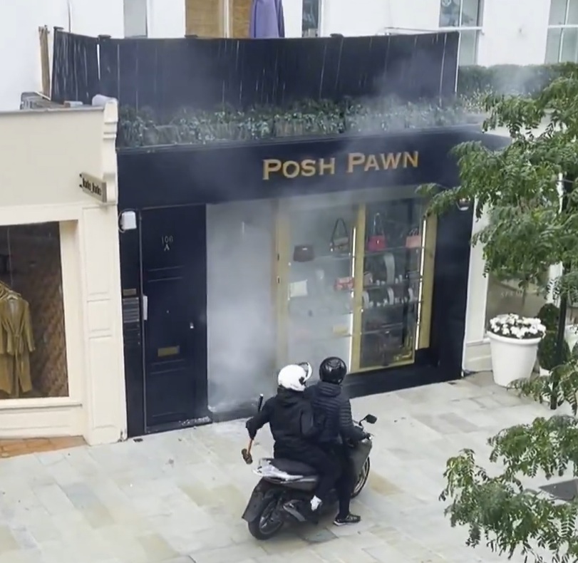 Fog Bandit UK tweet media