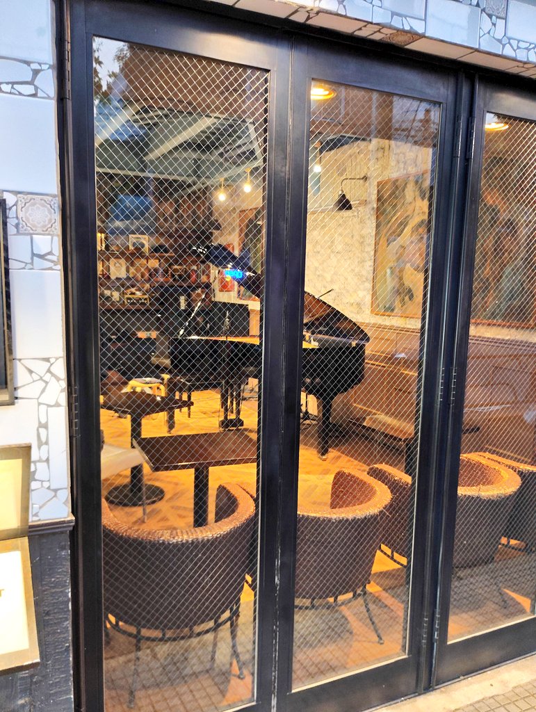 Buccaneer_55's tweet image. 現着👮
#ピアニストユリ #PIANO_SOLO_NIGHT 
#FJs #中目黒