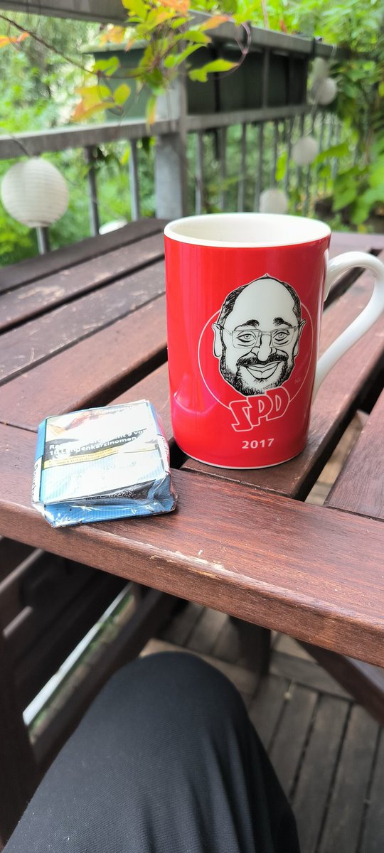 Hab die andere Tasse wiedergefunden