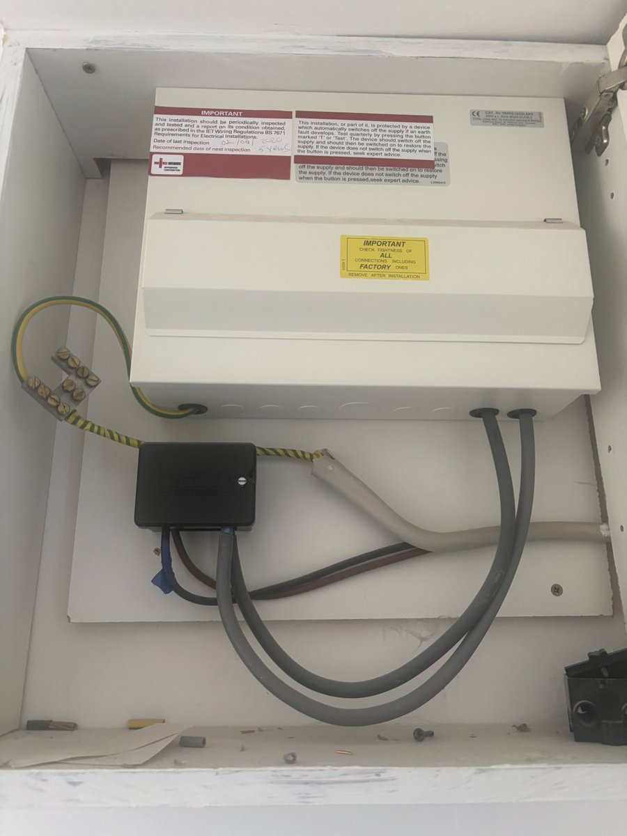 GlowBell tweet media