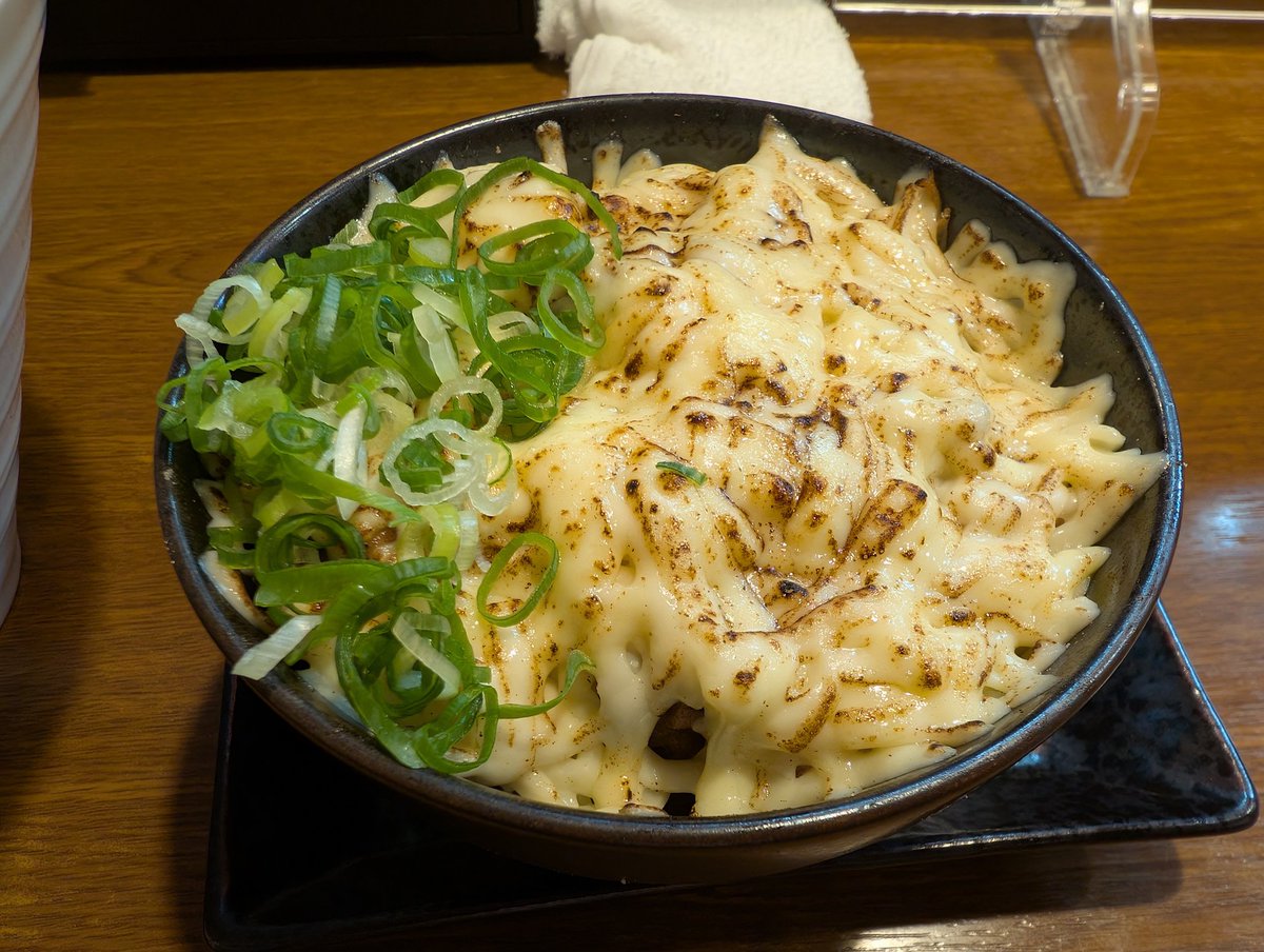 夕飯に味噌らーめんとミニチャーシュー丼！