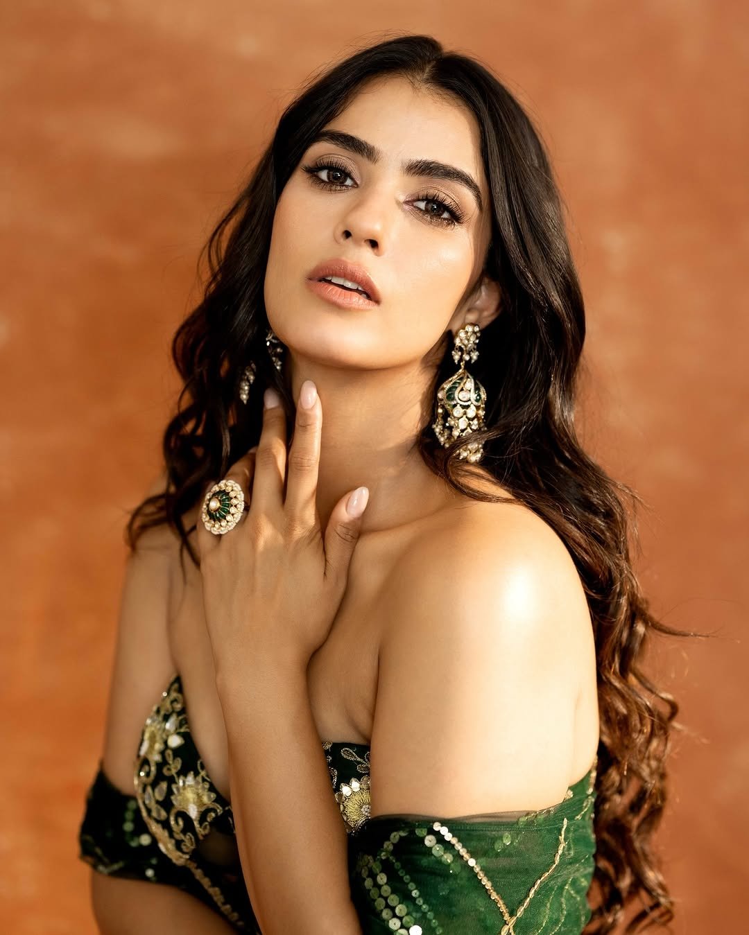 Gy8pACcaIAAjYxg?format=jpg&name=large