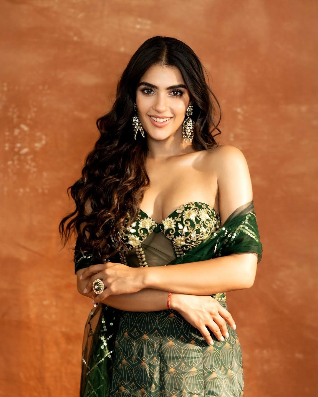 Gy8pAJBboAIqmxA?format=jpg&name=large