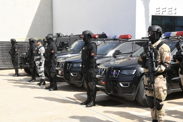 La Policía de la ciudad atlántica de Sidi Ifni, en el sur de #Marruecos, aborta un intento de tráfico internacional de de 1.922 kilos de hachís y de organización de una operación de migración irregular por vía marítima.