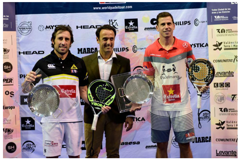 📝 Paquito Navarro: el pionero que siempre recibió el cariño, pero no el reconocimiento

🎾 En el ecosistema del pádel profesional existen jugadores que han levantado varios trofeos en pocos años, otros elegidos que han sostenido hegemonías más prolongadas y algunos que han