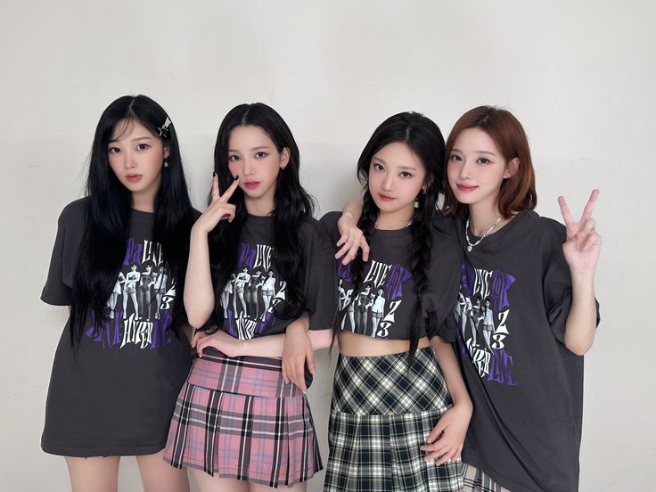 aerabluu's tweet image. 𝗧𝗵𝗲 𝗙𝗶𝗻𝗮𝗹 𝗣𝗼𝘂𝗿

Nct dream 00L ft Aespa few tweet au
#coffecampuslove #aesdream