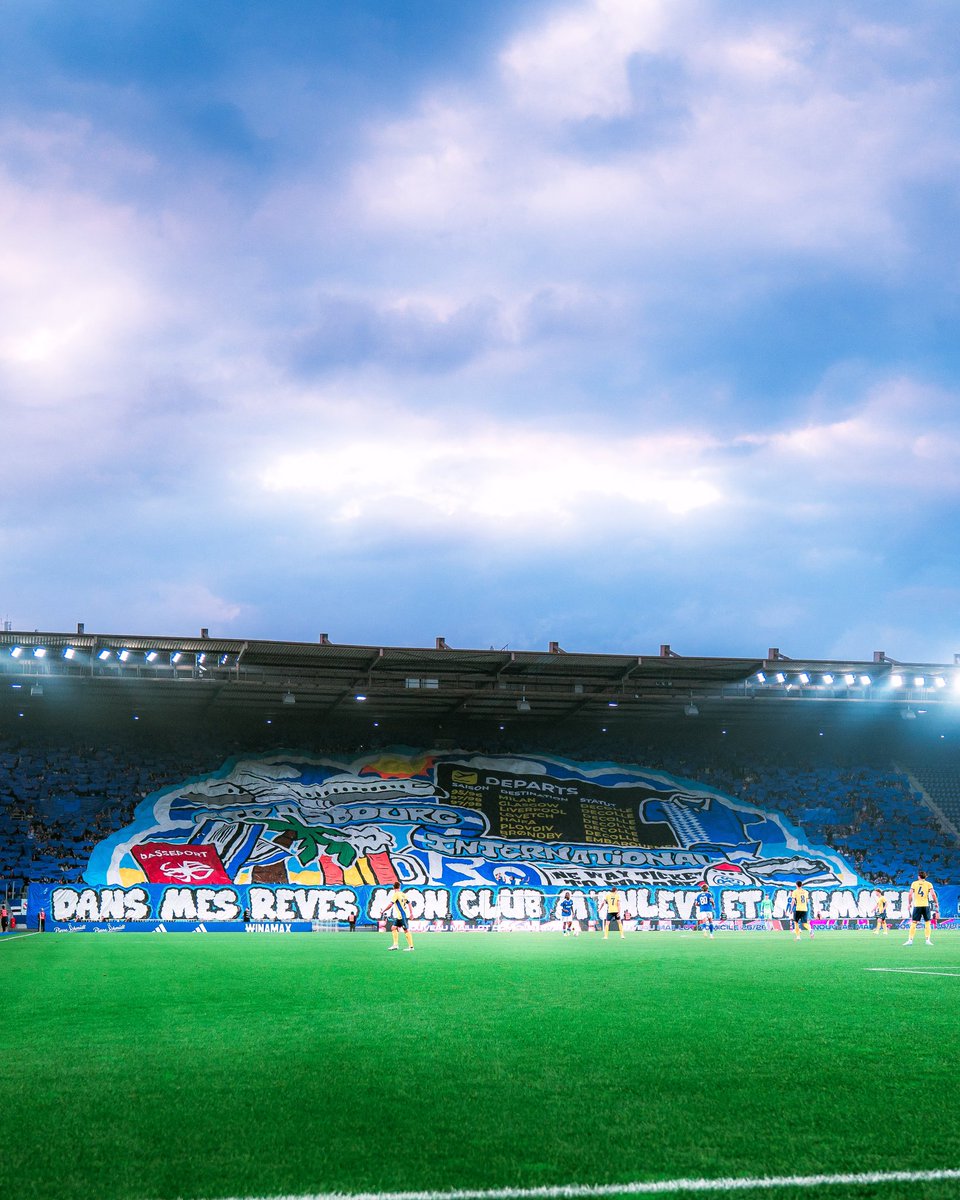 mmoessmer's tweet photo. 🔵⚪ Retour en images sur la soirée européenne à la Meinau !

Le Racing affrontait Brøndby IF 🇩🇰 dans une ambiance 🔥 et pour l’inauguration de la nouvelle tribune 🏟️.

Premier round intense avant le retour au Danemark ! 💪

Allez Racing !

📸 @RCSA &amp; @BrondbyIF https://t.co/jAfTh234Il