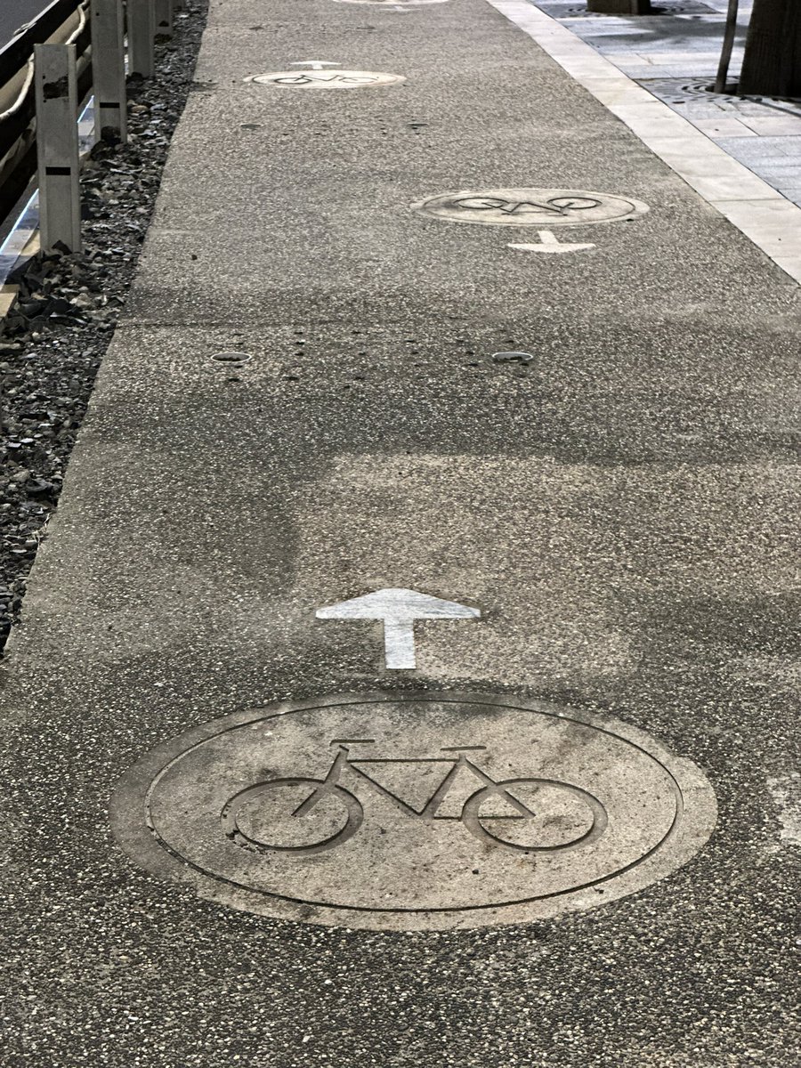 LocalPressCo Mumbai tweet media