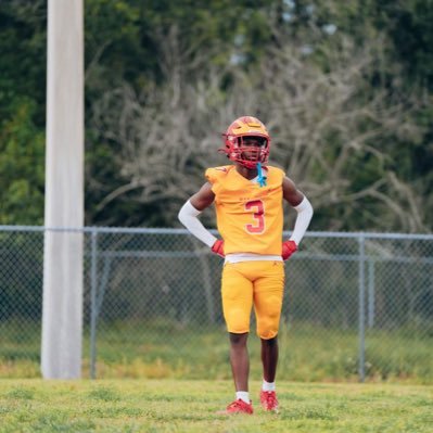 Pinellas Highschool Media Group (@pinellashsmedia) on Twitter photo Top 10 defensive backs 
#8 Jsai Smith, CCC
SENIOR
22 tkls, 2 ints Top 10 defensive backs 
#8 Jsai Smith, CCC
SENIOR
22 tkls, 2 ints