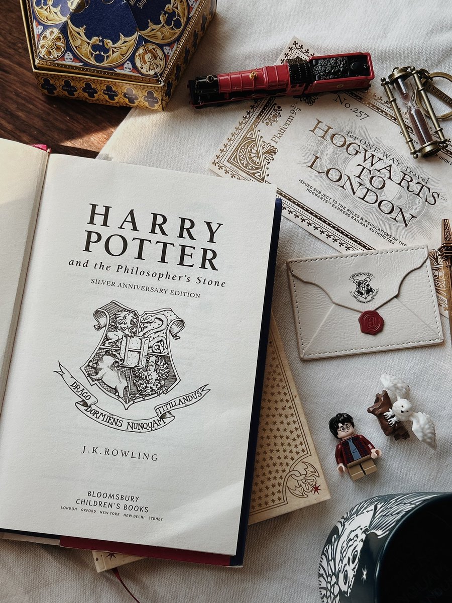 新学期まであと10日.. 🪄︎︎🚂👜
#HarryPotter #Potterhead