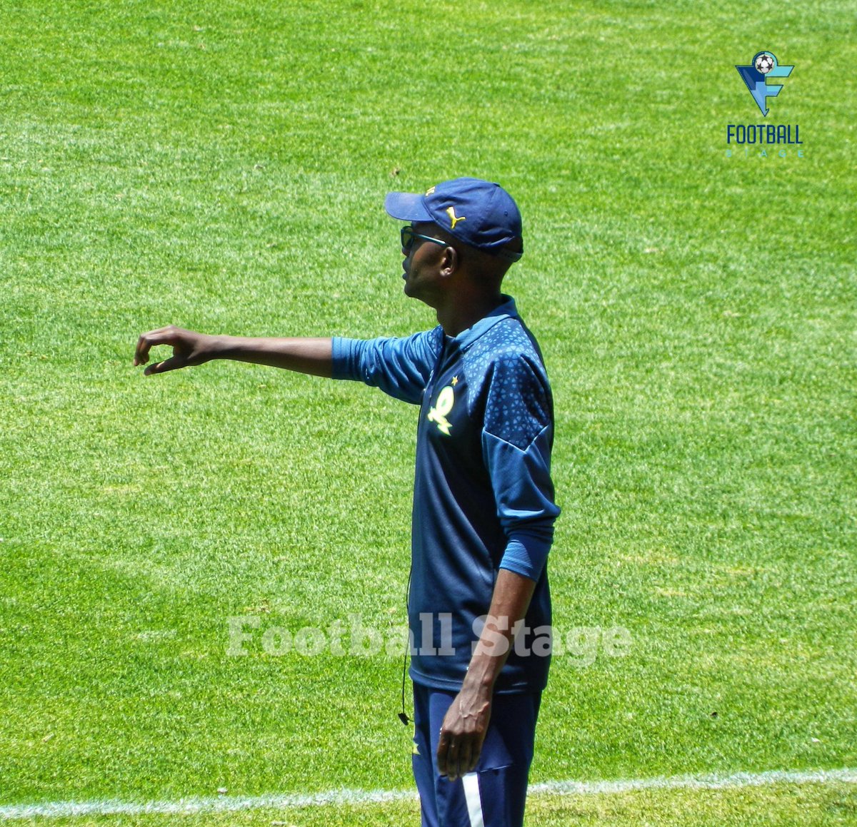 Football Stage (@football__stage) on Twitter photo Coach Phuphu Mohlaba has parted ways with Mamelodi Sundowns.
Phuphu joined Mamelodi Sundowns in 2023 from TS Galaxy and spent two years at Masandawana as their DDC team Assistant Coach. Coach Phuphu Mohlaba has parted ways with Mamelodi Sundowns.
Phuphu joined Mamelodi Sundowns in 2023 from TS Galaxy and spent two years at Masandawana as their DDC team Assistant Coach.